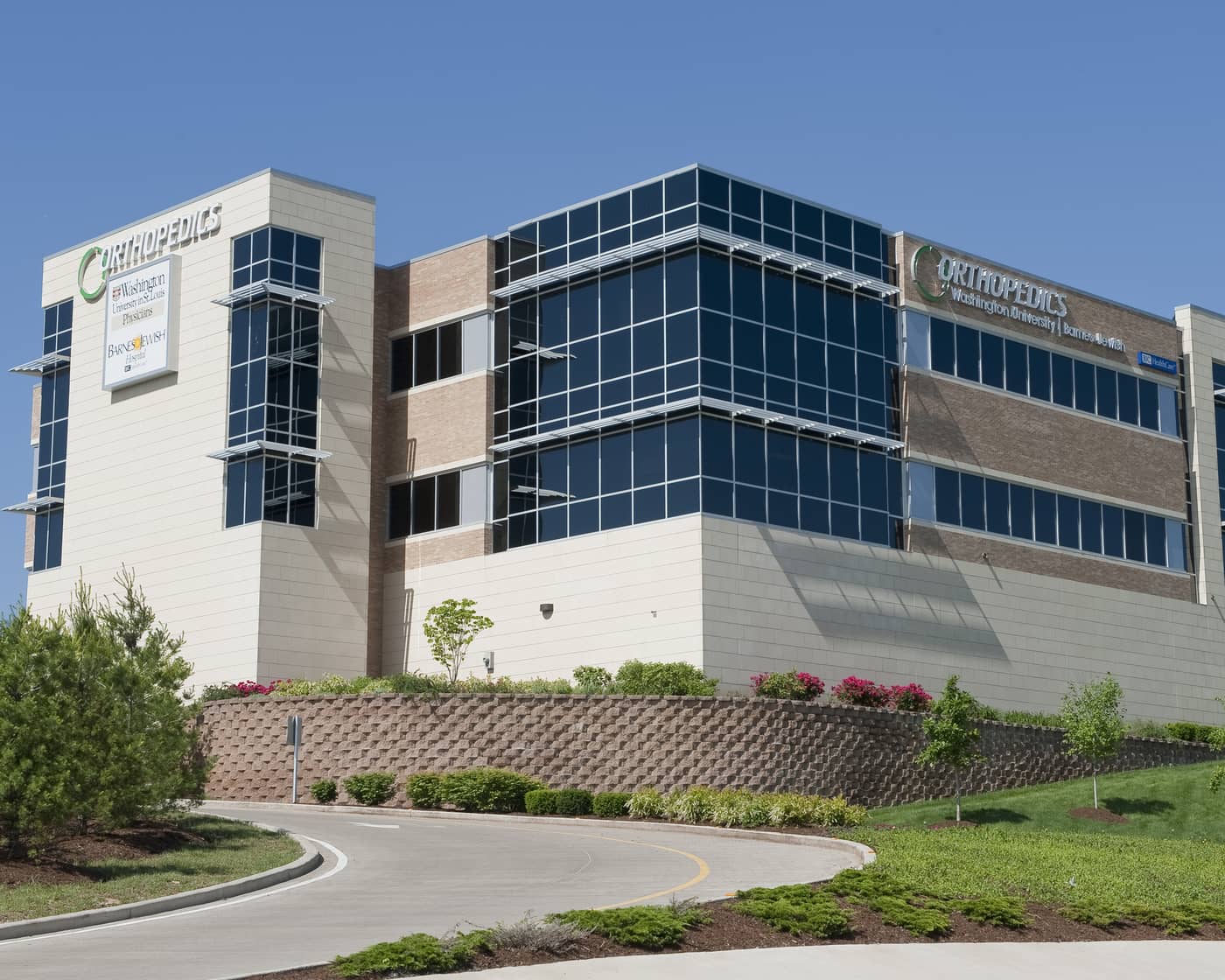 Washington University & Barnes-Jewish Orthopedic Center in Chesterfield