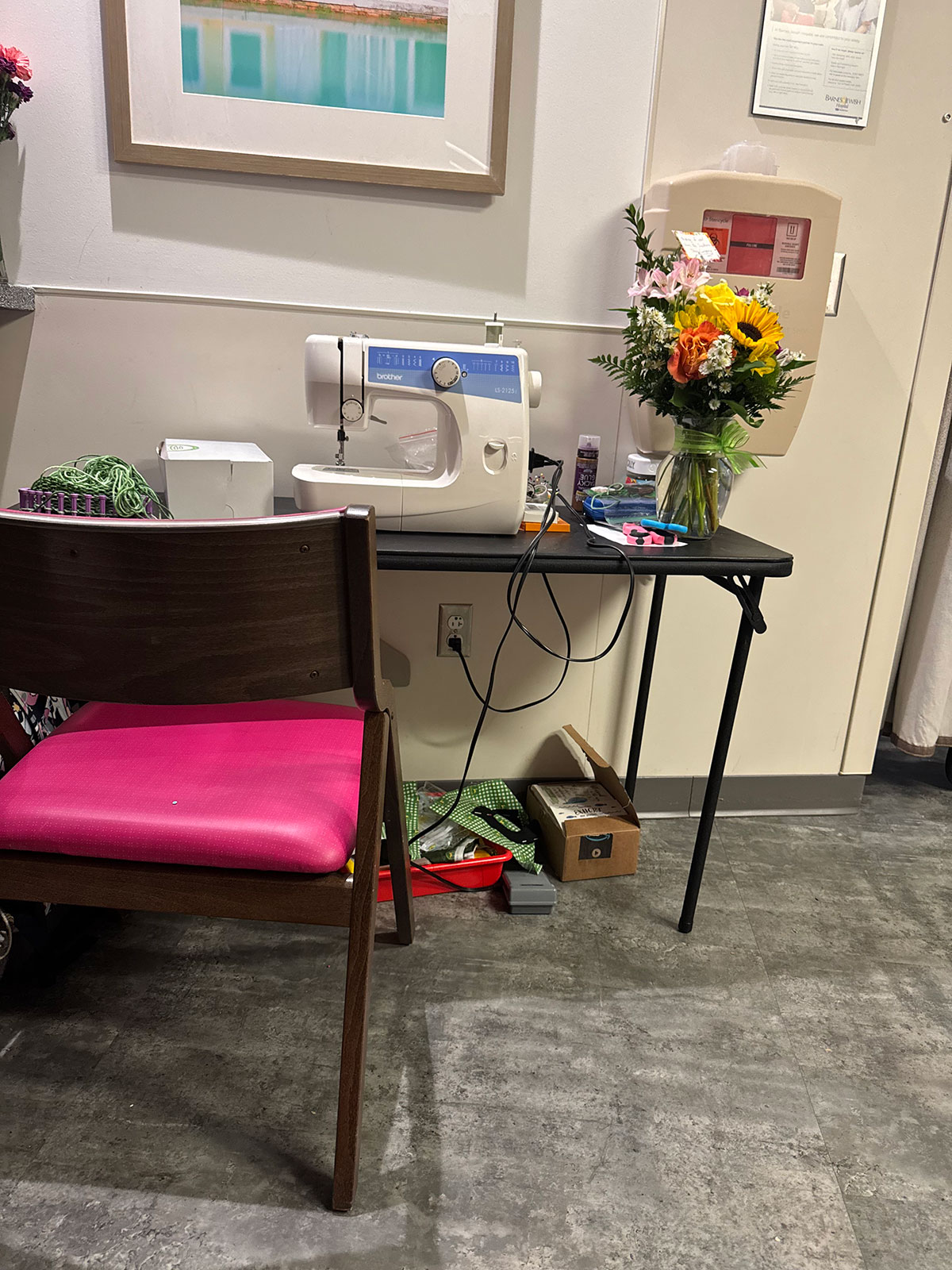 Sewing machine on a table at the Arts + Healthcare Program at Barnes-Jewish Hospital