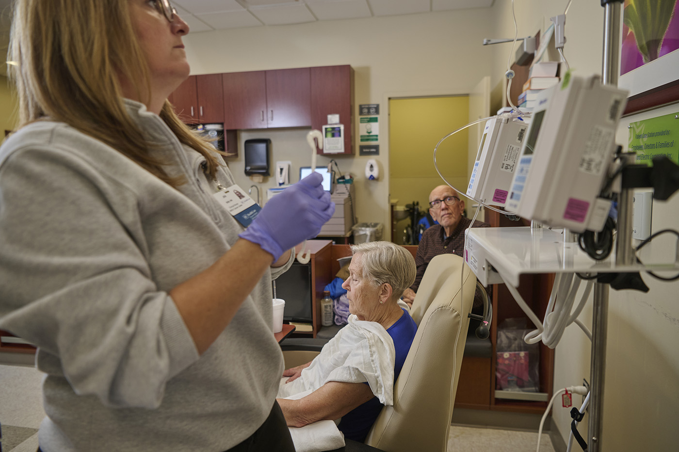 Nicole Body receiving innovation treatment