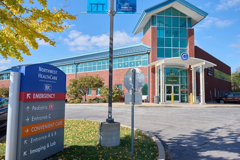 Building entrance to Northwest Healthcare