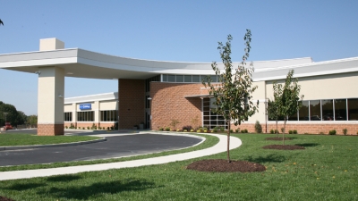 picture of the front of missouri baptist sullivan for birthing center