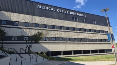 Exterior building view of BJC Medical Group Neurology at Christian Hospital – 109N - Medical Office Building 1
